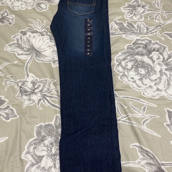 Girls jeans - Picture 2 of 3